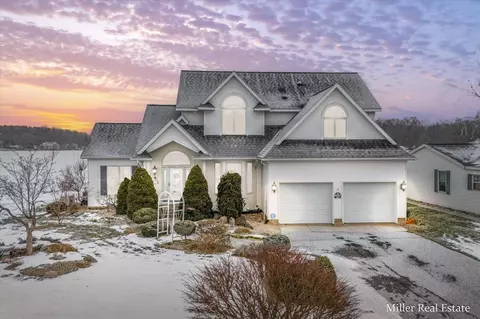 12538 Terry, Wayland, MI 49348