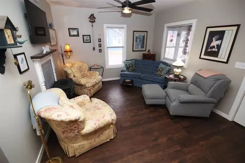 Living - 1401 Fifth, Three Rivers, MI 49093 photo 2 of 3