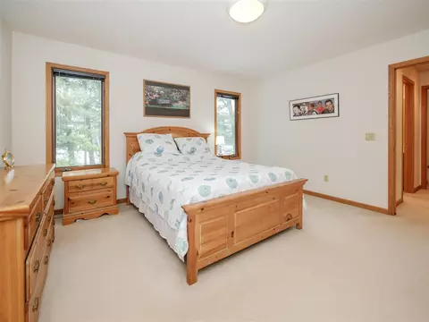 Bedroom - 7233 Eagle Hts, Mattawan, MI 49071 photo 1 of 5