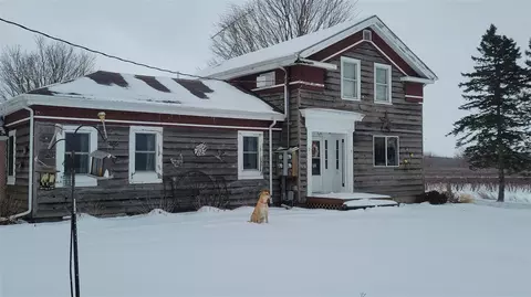 66443 46th, Paw Paw, MI 49079