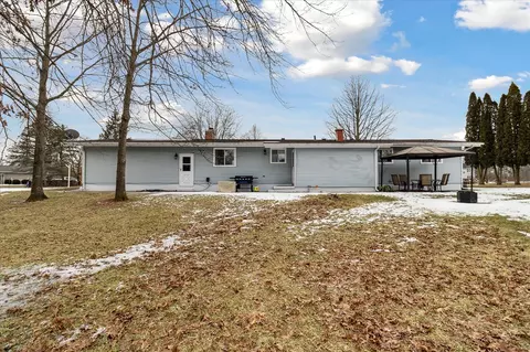 3900 Byron, Howell, MI 48855 photo 4