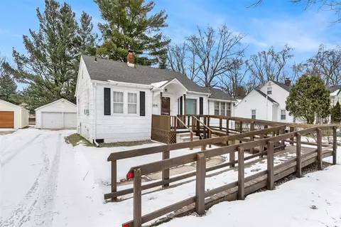 2616 Fairfield, Kalamazoo, MI 49048