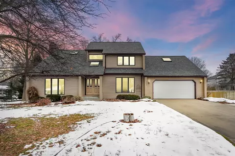 9559 Firefly, Galesburg, MI 49053