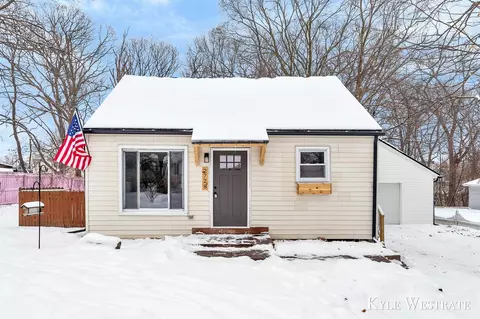 2728 Cornelia, Grand Rapids, MI 49544