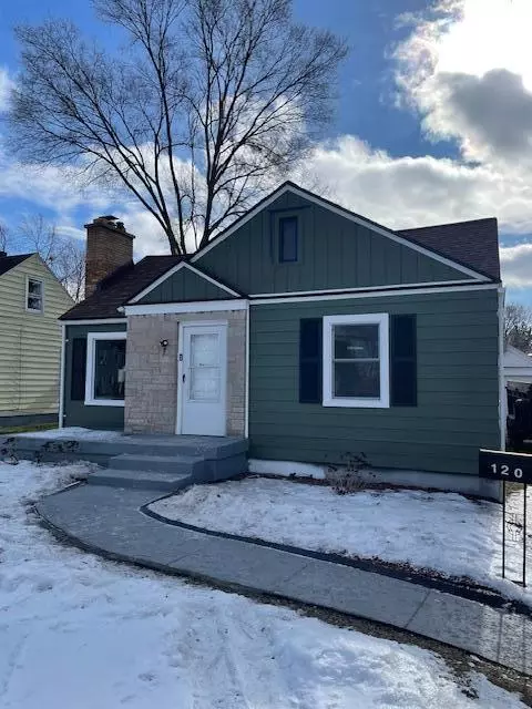 120 Honeoye St SW, Wyoming, MI 49548