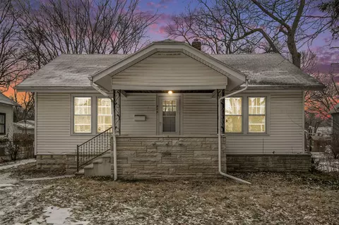 925 Arthur, Kalamazoo, MI 49048