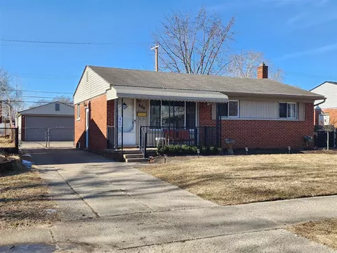 460 Darwin, Westland, MI 48186