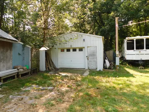4800 Reynolds, Jackson, MI 49201 photo 3