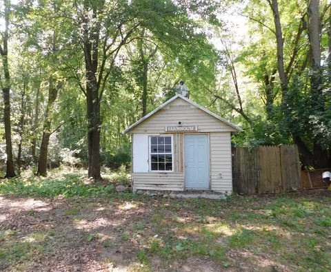4800 Reynolds, Jackson, MI 49201 photo 4