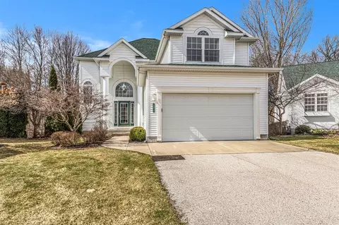15017 Saddlebrook #49, Spring Lake, MI 49456