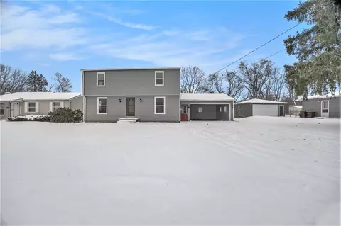 594 Netherfield, Comstock Park, MI 49321