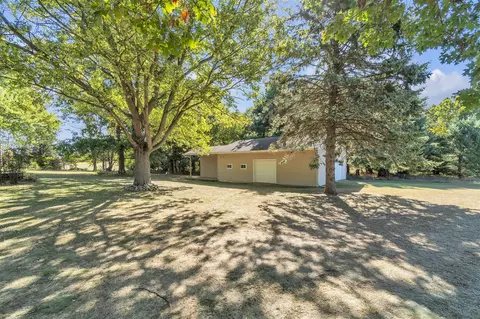 Exterior - 9701 Page, Jackson, MI 49201 photo 13 of 18