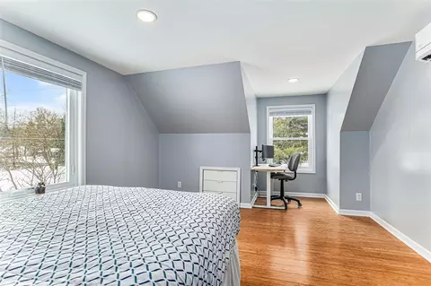 Bedroom - 8668 N 40th, Augusta, MI 49012 photo 4 of 5
