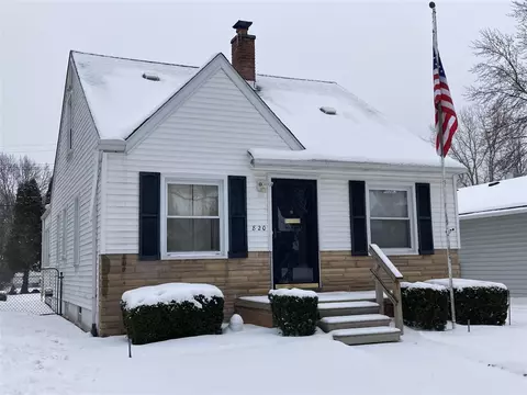 820 N Dorchester, Royal Oak, MI 48067
