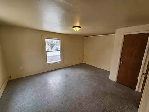308 E Division, Dowagiac, MI 49047 photo 7