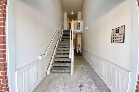 Entry Way - 1944 Coventry, Jackson, MI 49201 photo 1 of 4