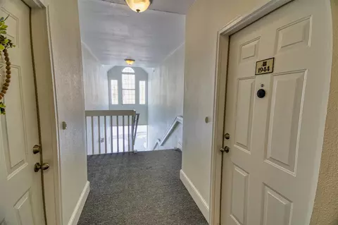 Entry Way - 1944 Coventry, Jackson, MI 49201 photo 3 of 4