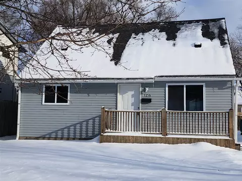 1256 Rambling, Ypsilanti, MI 48198