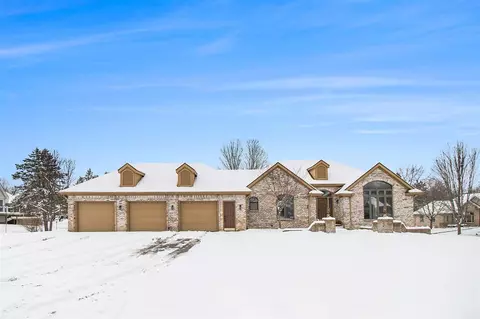 2825 Shadow Wood, Holt, MI 48842