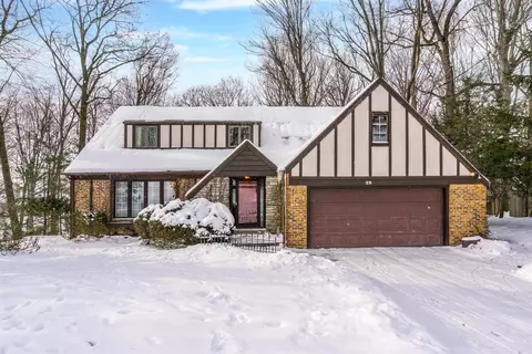 29 Terrace, Plainwell, MI 49080