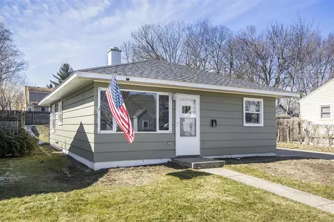 2904 Whittier, Kalamazoo, MI 49001