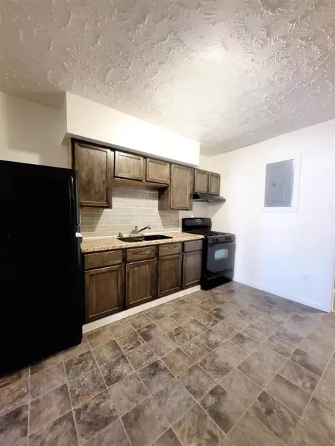 Kitchen - 307 E Brg, Lyons, MI 48851 photo 1 of 4