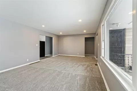 1143 Maynard, Jackson, MI 49202 photo 9