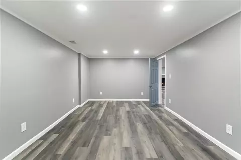1143 Maynard, Jackson, MI 49202 photo 38