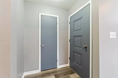 1143 Maynard, Jackson, MI 49202 photo 5