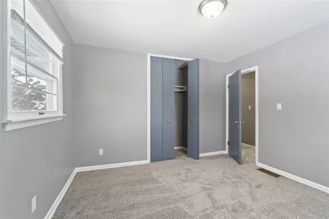 1143 Maynard, Jackson, MI 49202 photo 26