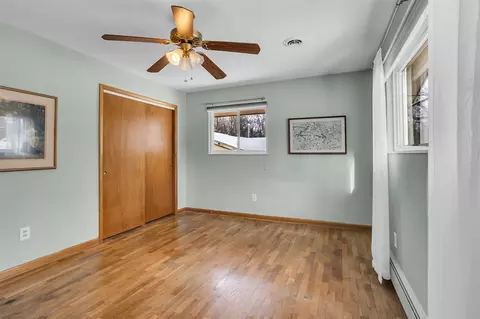 Bedroom - 3910 Harwich, Jackson, MI 49201 photo 6 of 6
