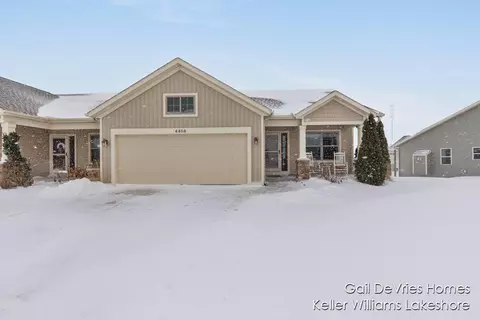 4486 Meadow Pond Way #37, Hamilton, MI 49419