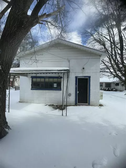 11231 Wahrman, Romulus, MI 48174