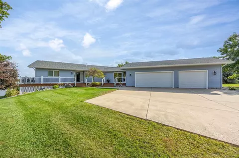 1052 Isabella Vis, Lake Isabella, MI 48893