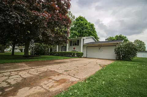 16925 Lovers, Three Rivers, MI 49093