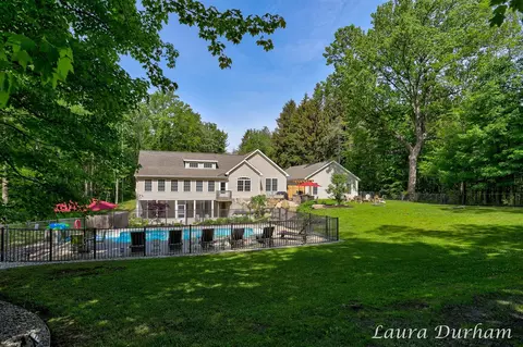 1961 Lakeshore, Fennville, MI 49408