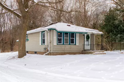 140 Winterburn, Kalamazoo, MI 49048