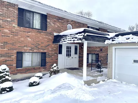 230 S State #122, Zeeland, MI 49464