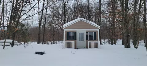 300 N 56th, Mears, MI 49436 photo 33