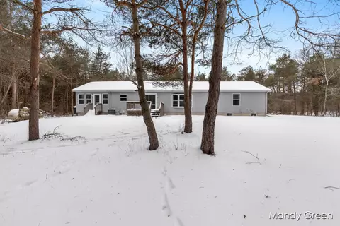 4070 Sidney Rd, Sheridan, MI 48884 photo 18