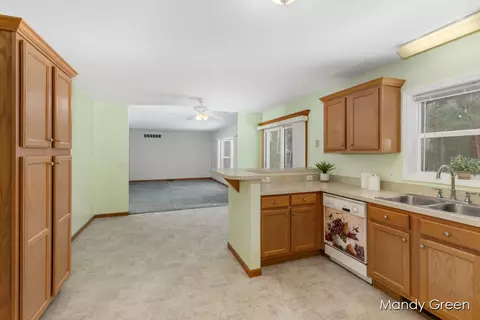 4070 Sidney Rd, Sheridan, MI 48884 photo 11