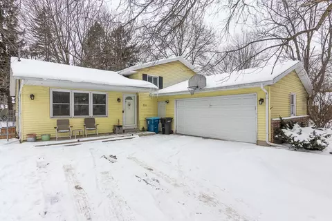 711 Piccadilly, Kalamazoo, MI 49006