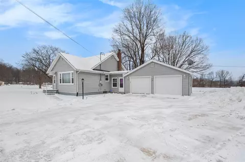 27331 M 60, Cassopolis, MI 49031 photo 2