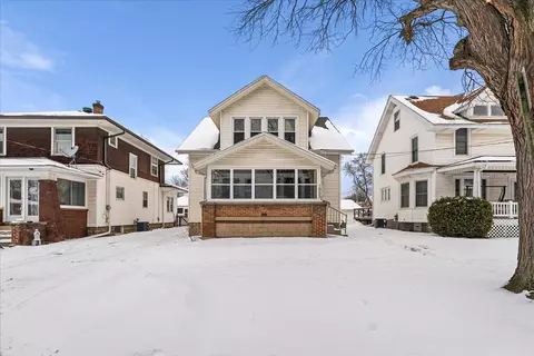 1053 11th, Grand Rapids, MI 49504