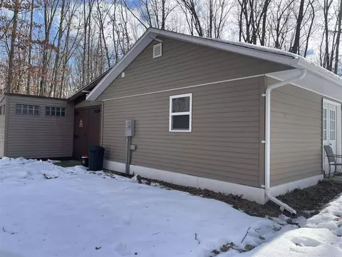 Exterior - 1048 52nd, Pullman, MI 49450 photo 6 of 7