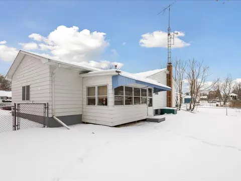 Exterior - 316 Seneca, Jackson, MI 49202 photo 7 of 9