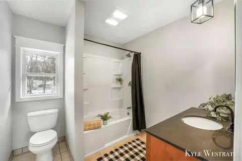 Bath - 15201 Doster, Plainwell, MI 49080 photo 6 of 6