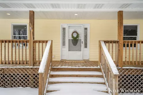 Exterior - 15201 Doster, Plainwell, MI 49080 photo 4 of 14