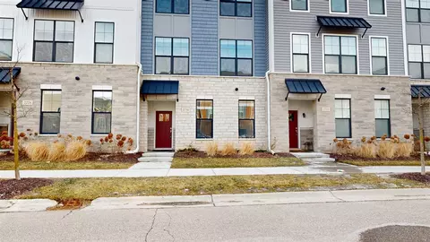 2730 S Spurway, Ann Arbor, MI 48105