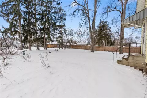 Exterior - 337 E Addison, Jackson, MI 49203 photo 4 of 6